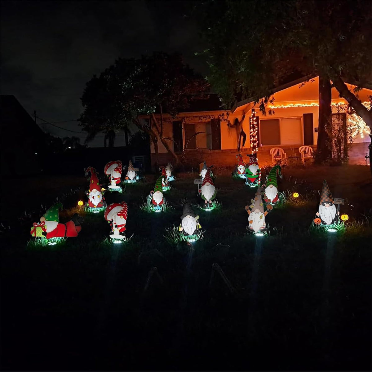 Torchtree Solar Lights Outdoor Garden,600mAh Solar Ground Lights, 8 LED Solar Disk Lights for Garden Lawn Pathway Yard Landscape Walkway（8 Pack Bright White） ﻿