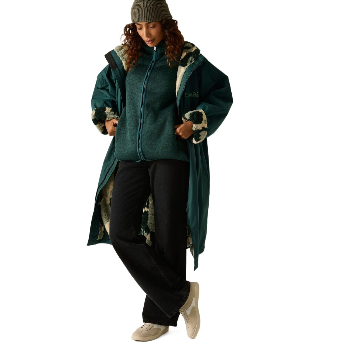 Regatta Adult Waterproof Changing Robe