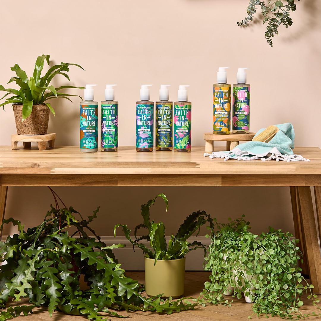 Faith In Nature Natural Aloe Vera and Tea Tree Hand Wash, Nourishing, Vegan and Cruelty Free, No SLS or Parabens, 400 ml