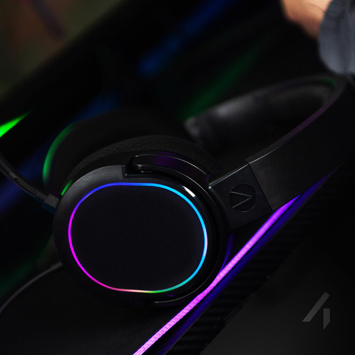 STEALTH PANTHER Sky - Over Ear Gaming Headset PS4/PS5, XBOX, Switch, PC with Flexible Mic, 3.5mm Jack, 1.5m Cable, Lightweight, Comfortable and Durable