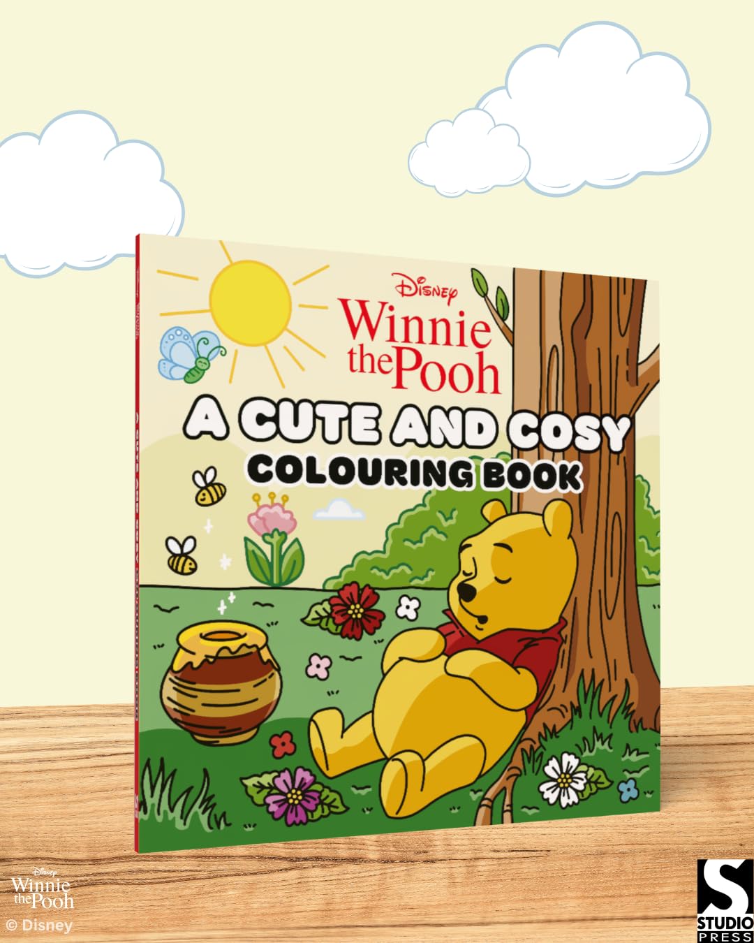 Disney Winnie the Pooh: A Cute and Cosy Colouring Book