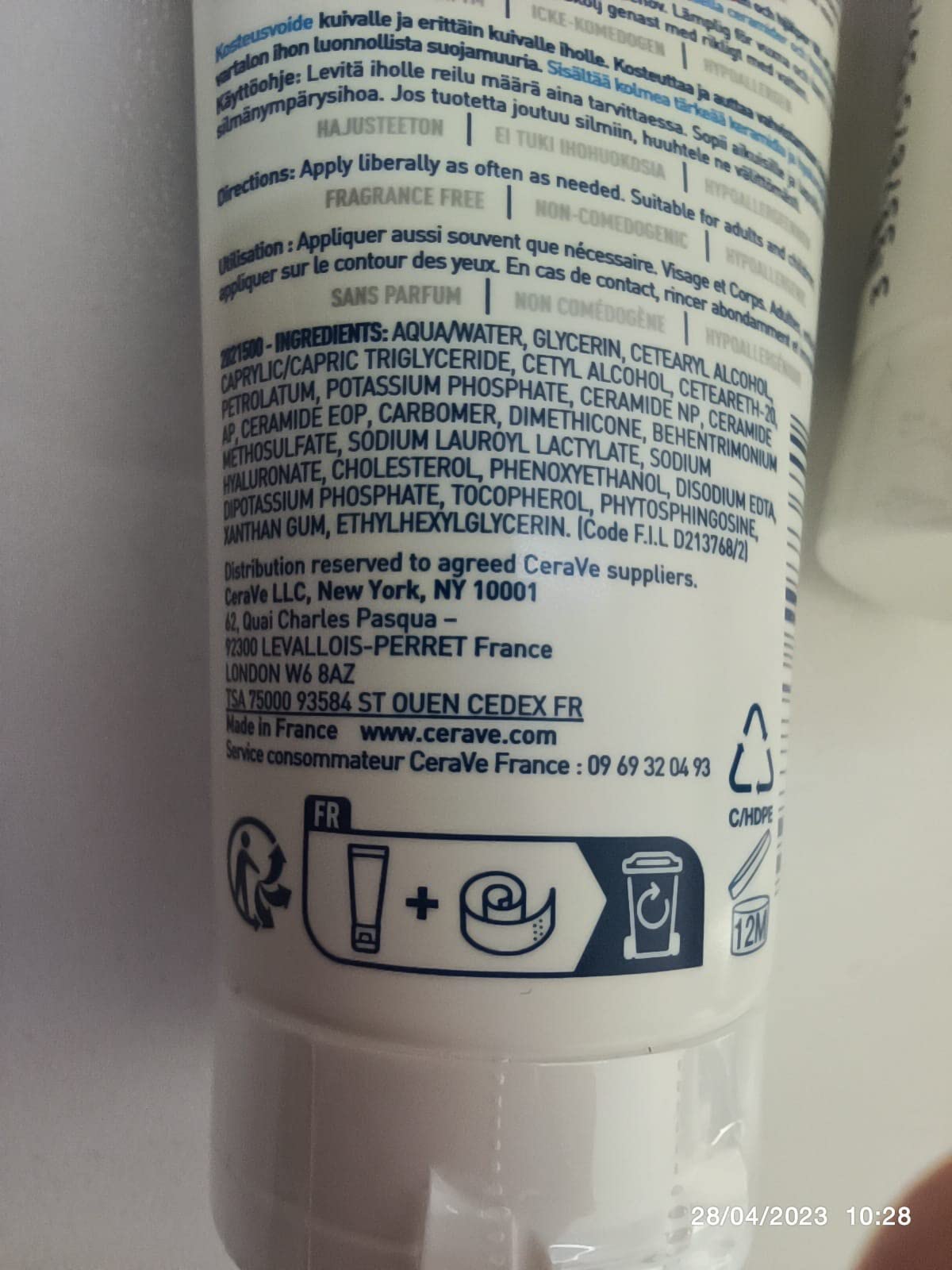 CeraVe AM Facial Moisturising Lotion SPF50 With 3 Essential Ceramides, Vitamin E, Niacinamide, MVE Technology, UVA UVB Protection, For Normal to Dry Skin, Lightweight, Non-Greasy, Allergy Tested, 52ml