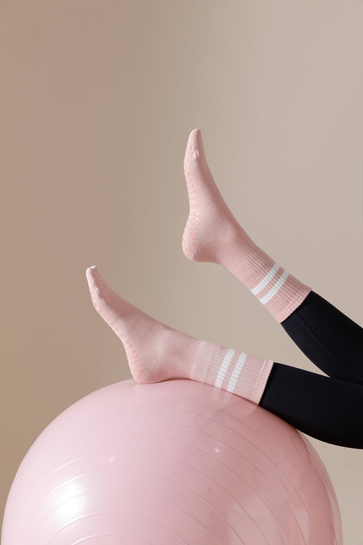 Non Slip Yoga Grip Pilates Socks for Women&Men Anti Slipper Grippy Socks for Ballet, Hospital, Dance, Trampoline, Barre