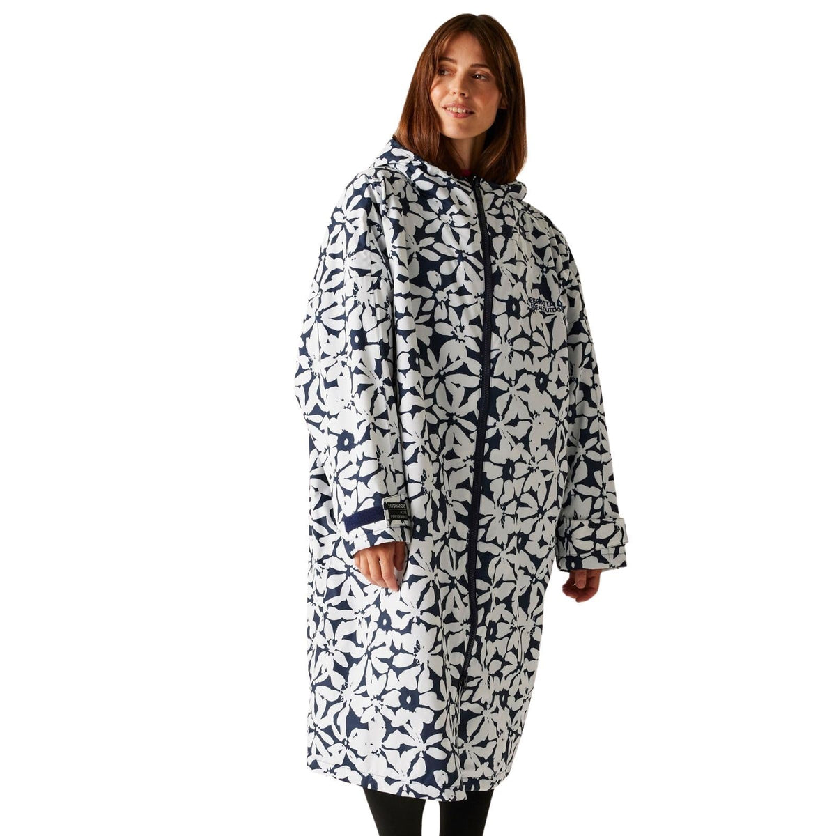Regatta Adult Waterproof Changing Robe