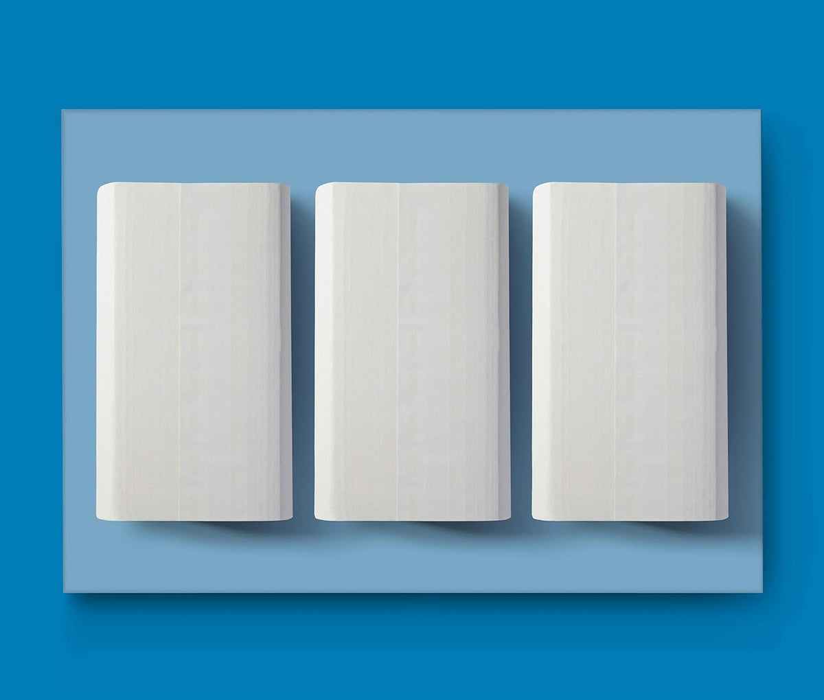 AmazonCommercial Singlefold (V-Fold / ZZ-Fold) Paper Hand Towels, 2-ply Cellulose, 3990 Sheets (15 packs of 266), Sheet Size: 22 x 21 cm, H3 Dispenser Compatible