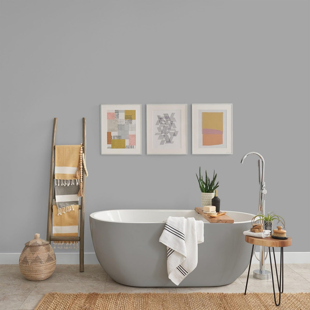 Johnstone's - Bathroom Wall & Ceiling Paint - Seashell - 2.5L
