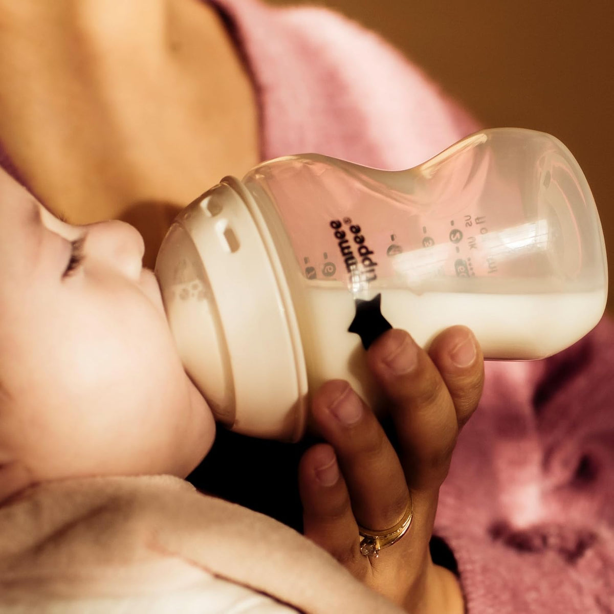 Tommee Tippee Travel Bottle and Food Warmer Portable