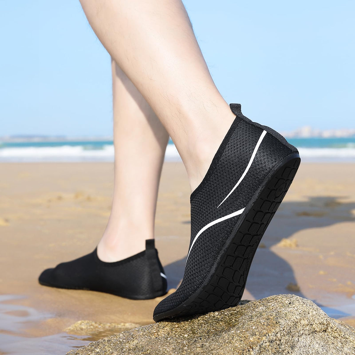Water Shoes for Women Men Beach Quick-Dry Swim Aqua Socks Breathable Barefoot Shoes for Beach Surfing Driving Pool Yoga