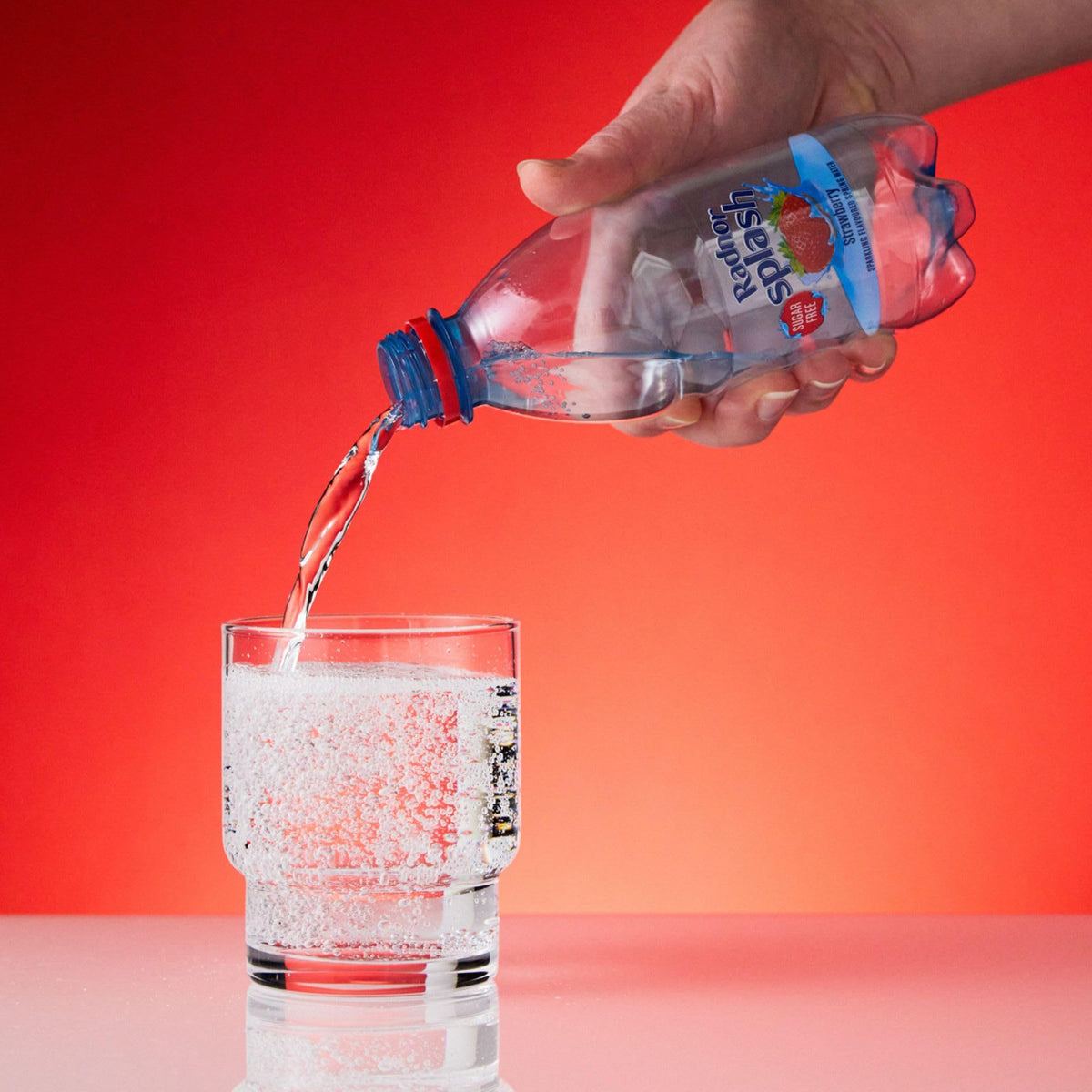 Radnor Splash Flavoured Water Sugar Free 500ml - Pack of 24 (Strawberry)