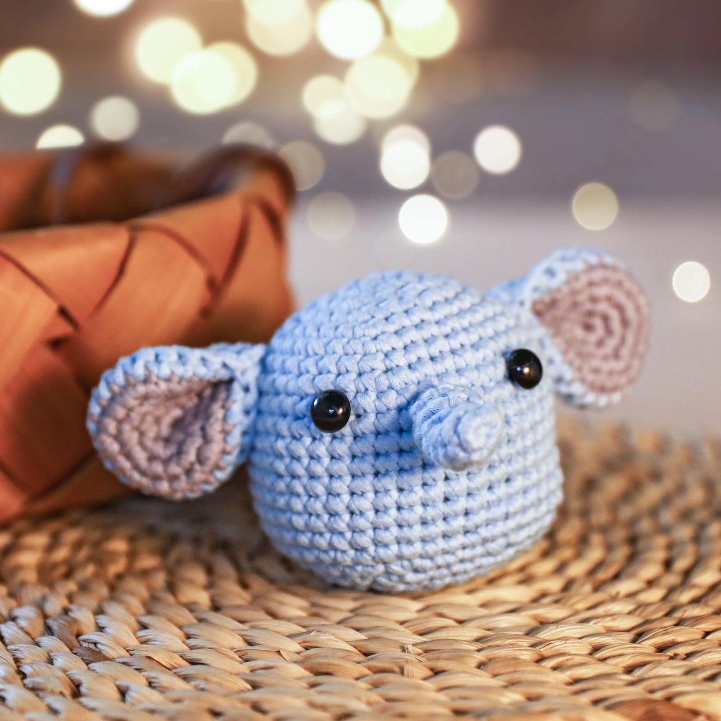CROCHET BOX Complete Crochet Kit for Beginners - Highland Cow Crochet Kit, Include Video Tutorial, Instruction, Soft Yarn, Birthday Gift for Adults.