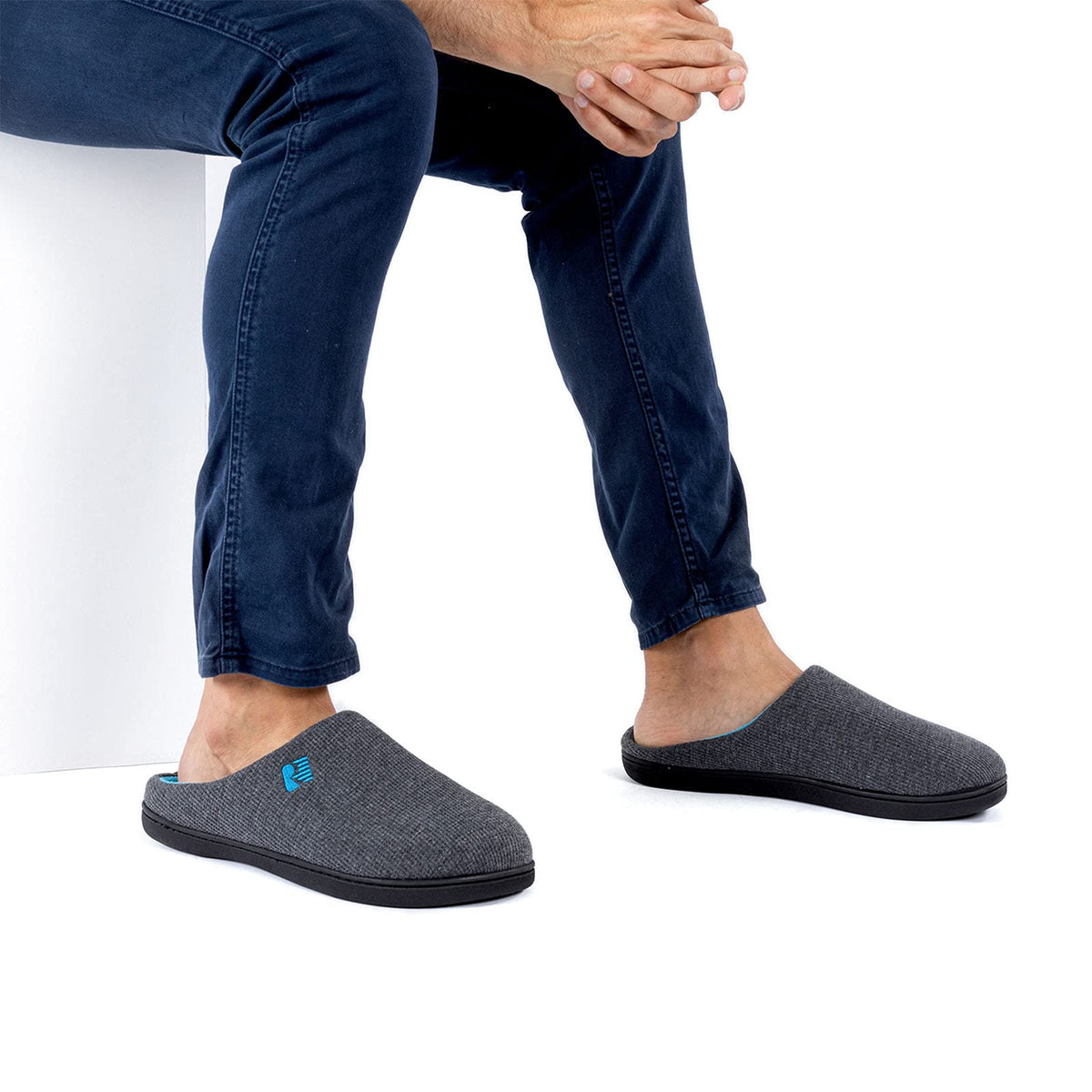 RockDove Men's Original Two-Tone Memory Foam Slipper