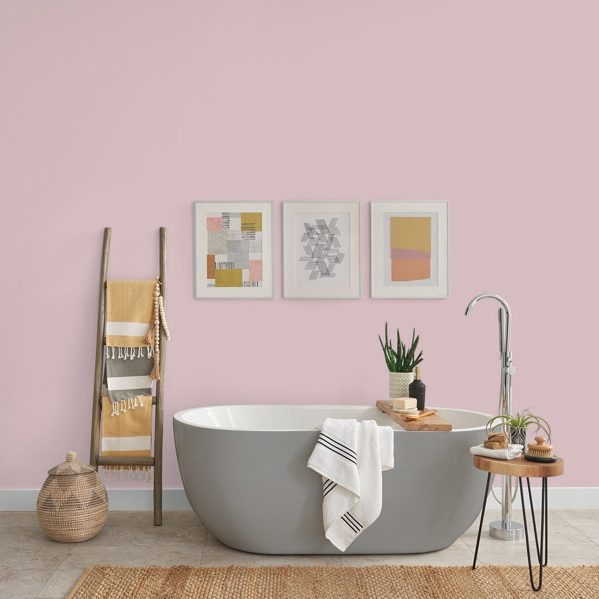 Johnstone's - Bathroom Wall & Ceiling Paint - Seashell - 2.5L