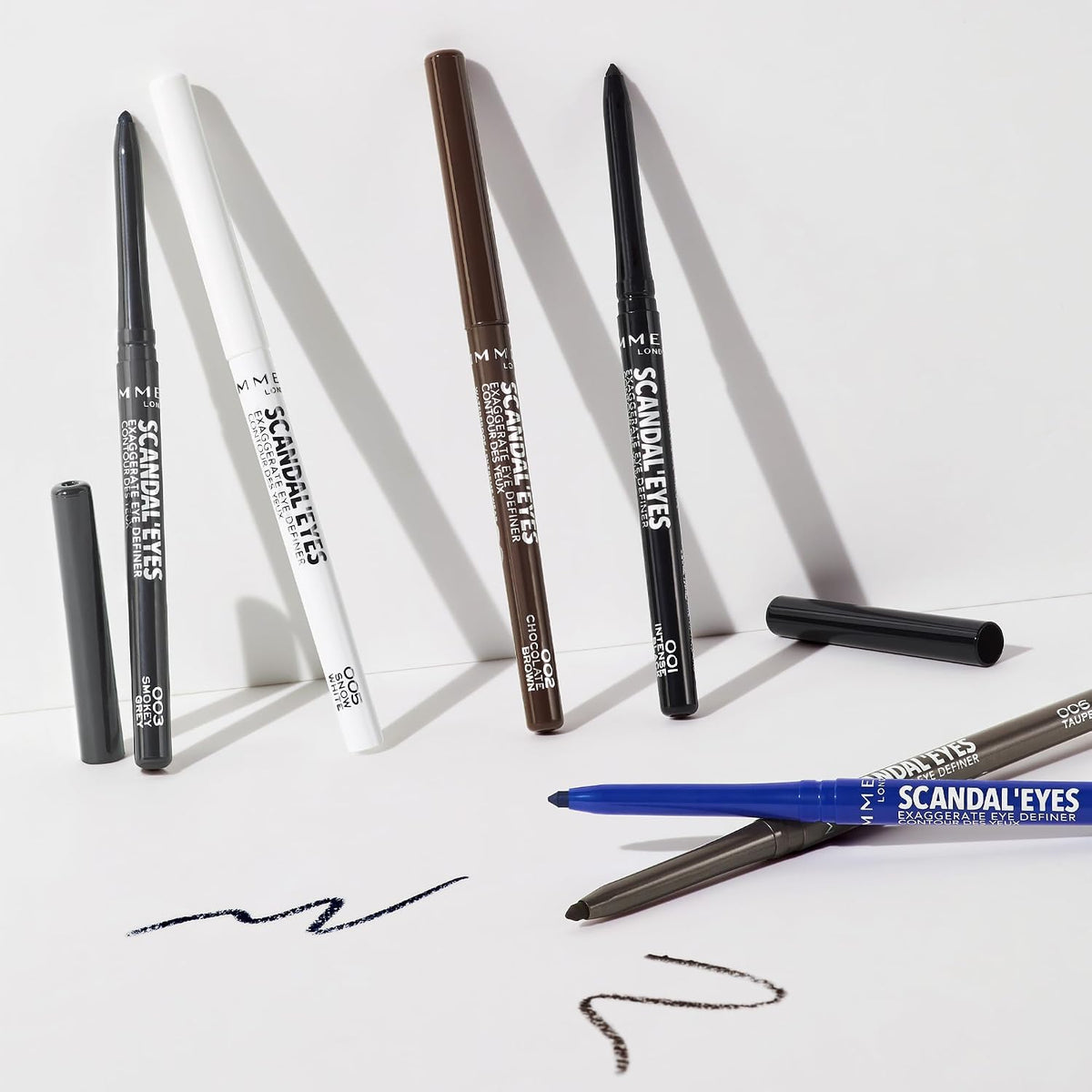 Rimmel London Scandaleyes Exaggerate Eye Definer, 001 Intense Black, 0.35g