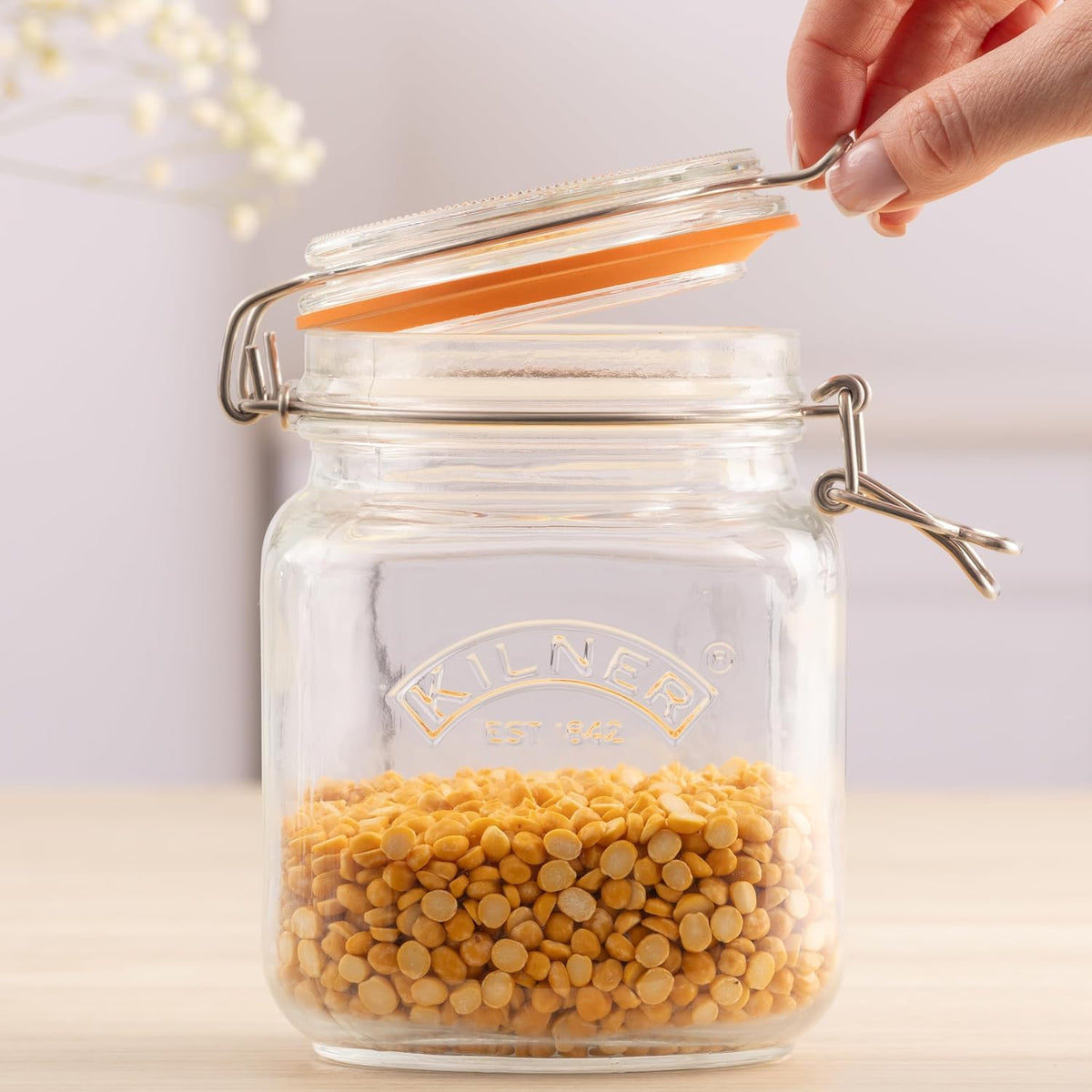Kilner Square Clip Top Jar 250ml (0.25L) Airtight Glass Jar for Storing Herbs Spices Dried Fruits Nuts and Seeds