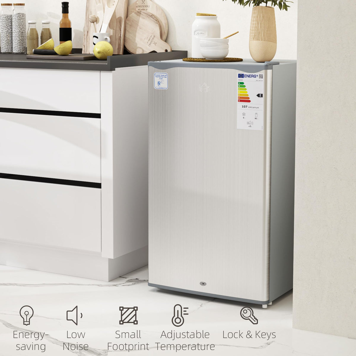HOMCOM Under Counter Fridge 91L Small Fridge with Chiller Box Silver Tone