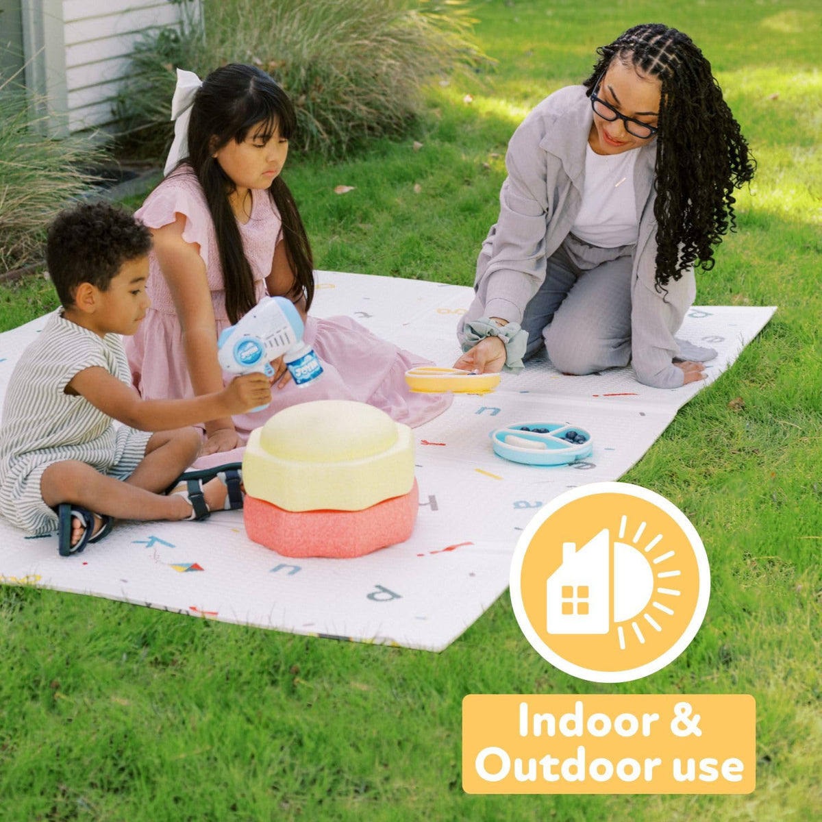 Nuby Foldable Reversible Baby Play Mat, 150 x 200 cm, XXL, 0M+, Rainbow