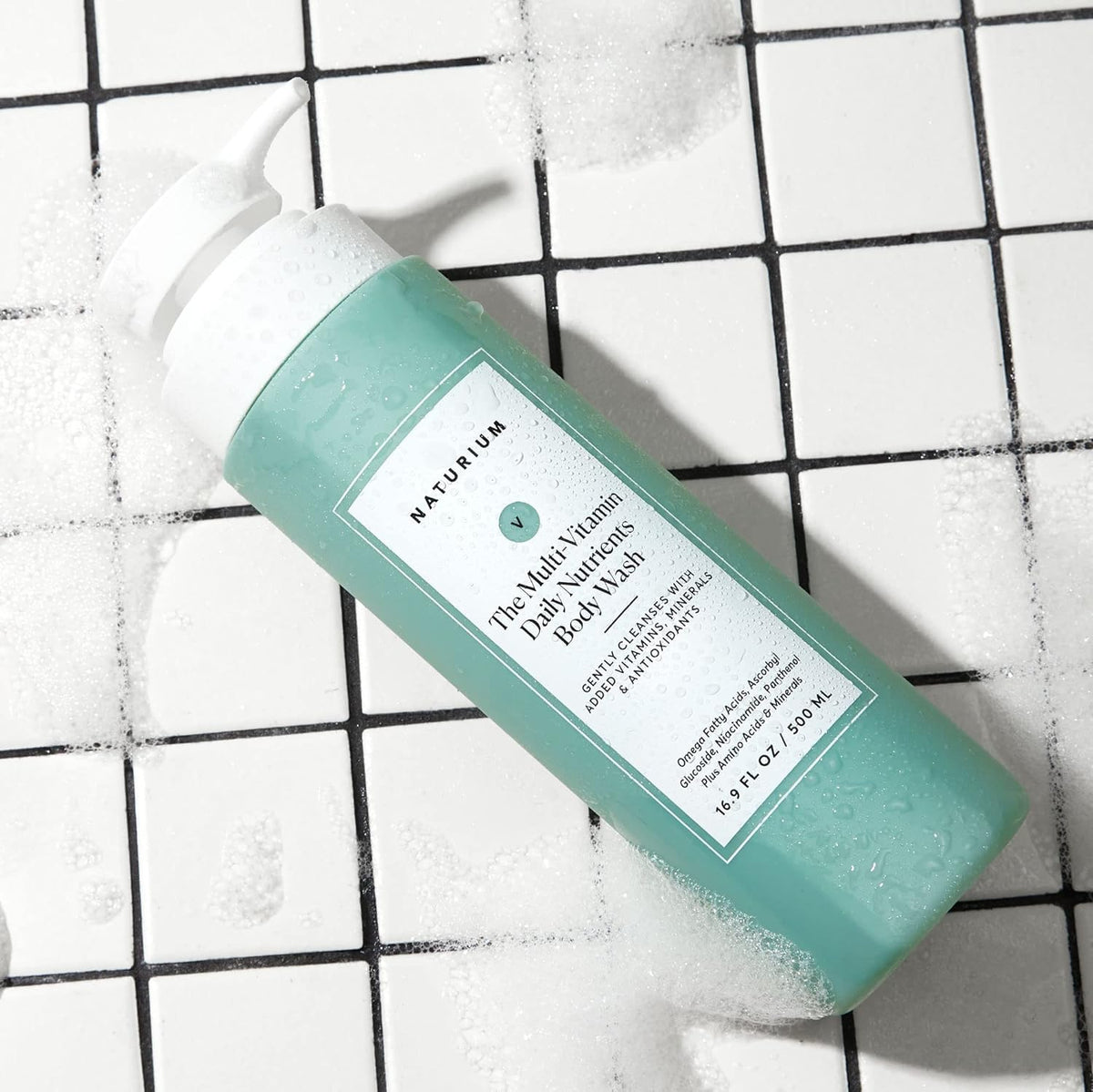 Naturium The Glow Getter Multi-Oil Hydrating Body Wash, 500 ml