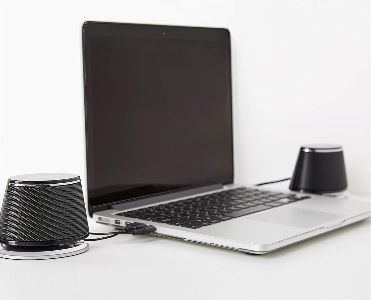 Amazon Basics Stereo 2.0 Computer Speakers for Desktop PC or Laptop, 3.5mm Aux input, USB-Powered, 1 Pair, Black