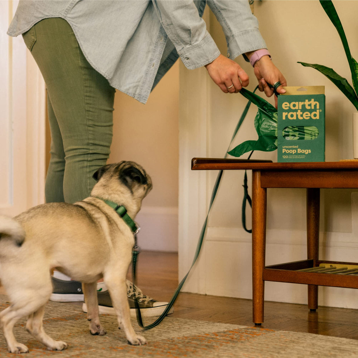 Earth Rated Dog Poo Bags with Handles, Easy Tie and Guaranteed Leakproof, Lavender Scented, 120 Bags