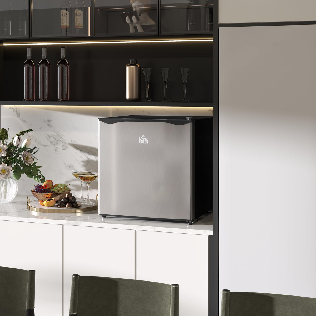 HOMCOM 46L Table Top Mini Fridge with Ice Box, Reversible Door, Cream