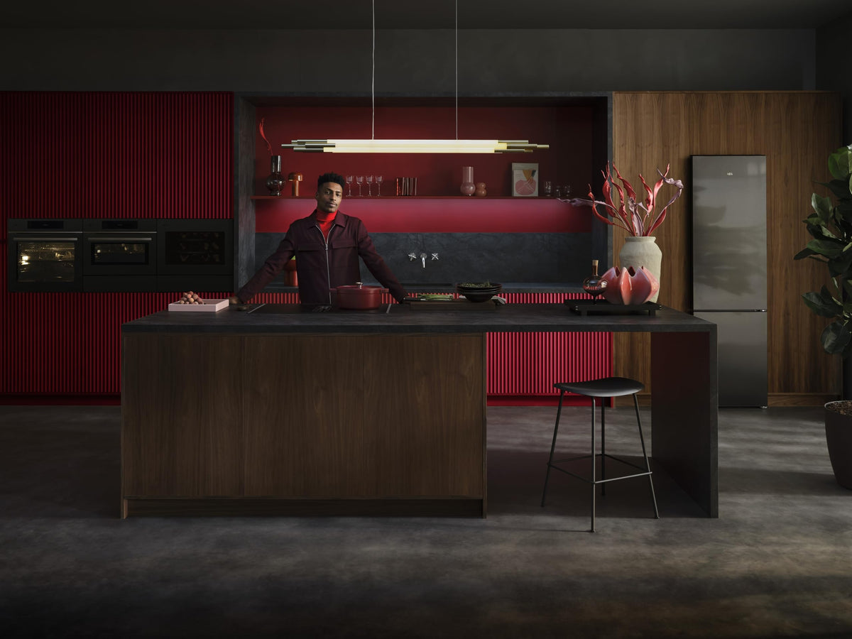 AEG Built-in Oven BEX535A61B, 72 L, Class A, Black