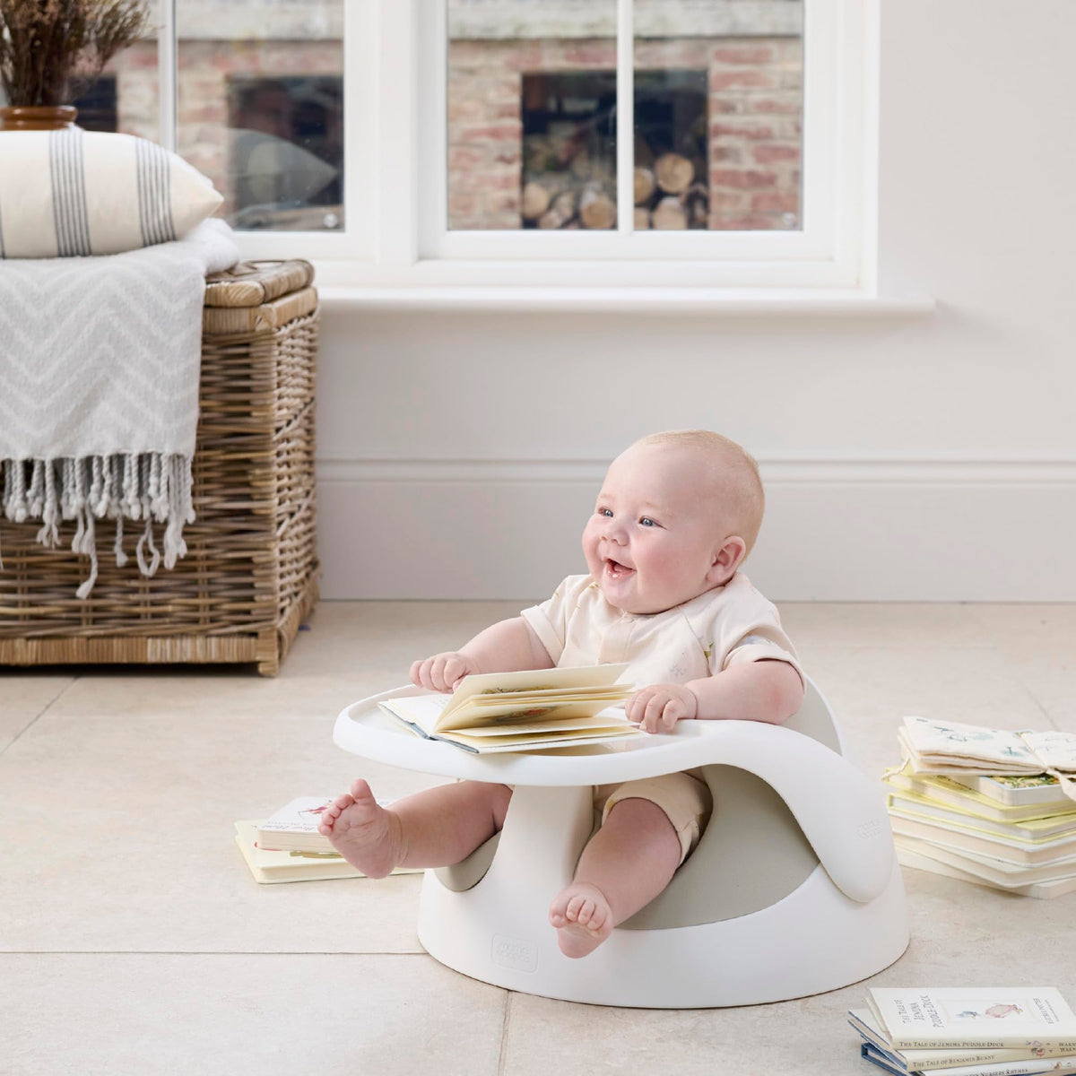 Mamas & Papas Baby Snug Floor Seat and Activity Tray - Blossom (Pink)