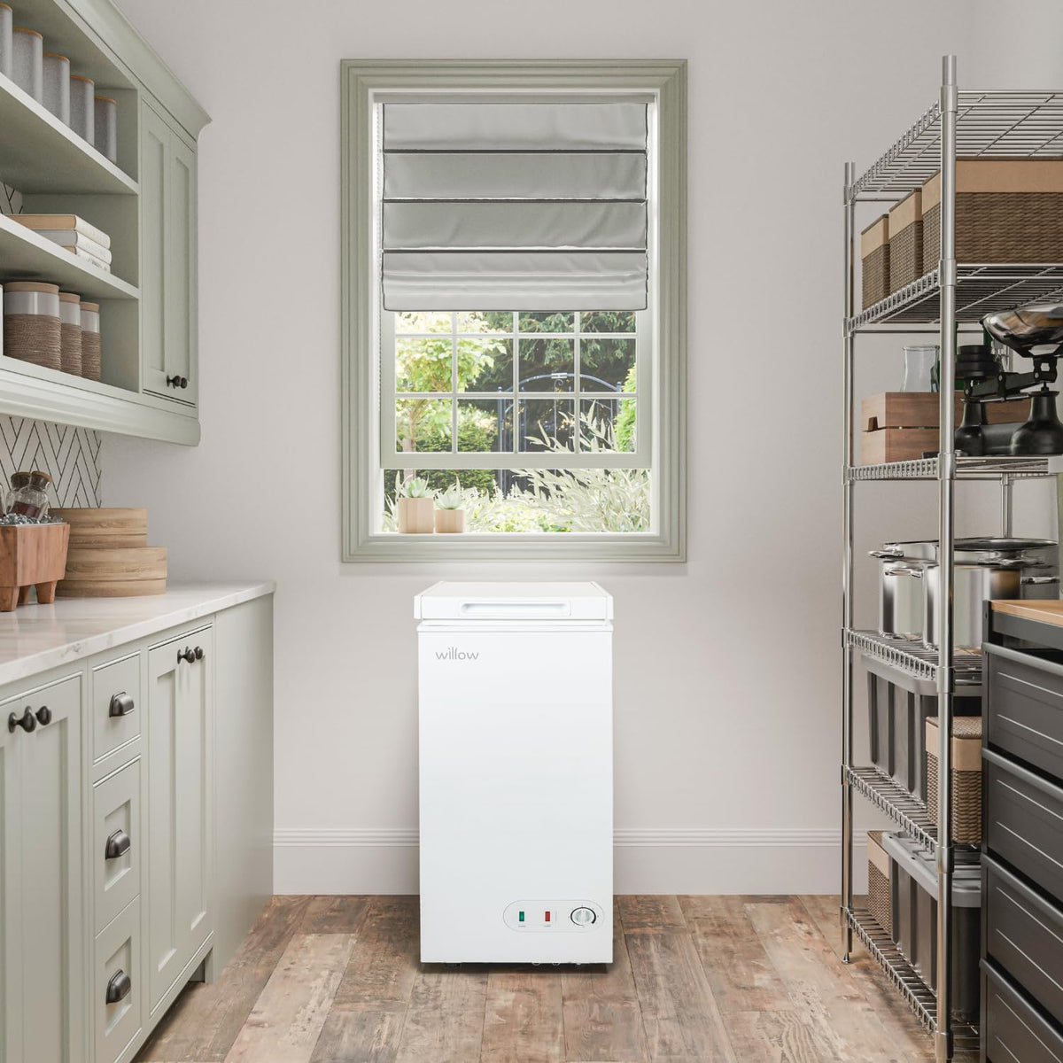 Willow WCF60W Freestanding 51L Chest Freezer with Removable Storage Basket, Suitable for Outbuildings and Garages, 2 Years Warranty - White