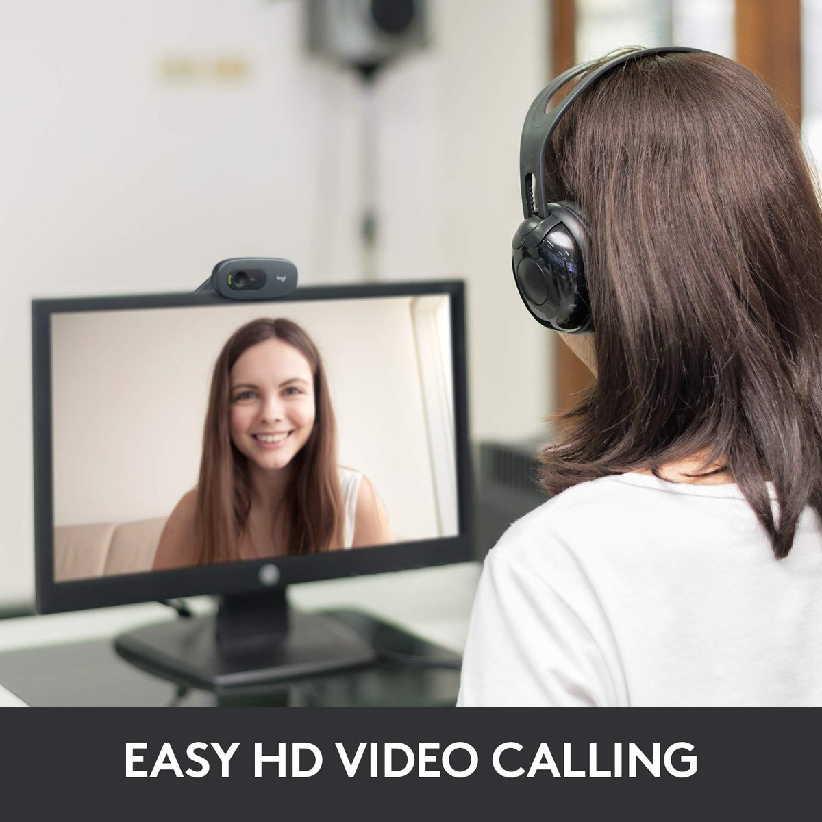Logitech Brio 100 Full HD Webcam for Meetings and Streaming