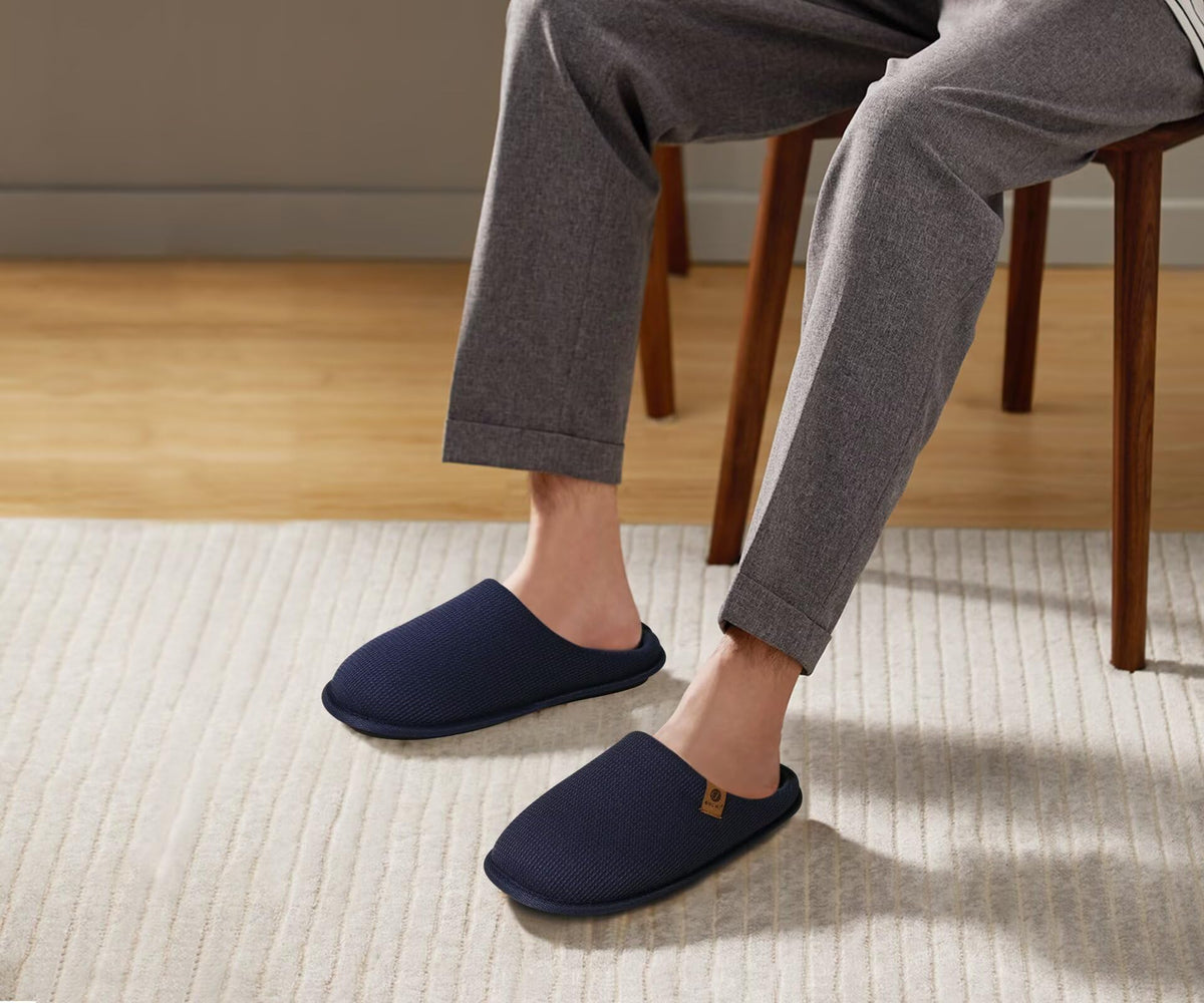 ONCAI Men's House Slippers，Cushion Memory Foam Shake Fleece and Man House Shoes with Faux Fur Lining and Indoor Outdoor Rubber Soles UK Size 6.5-14