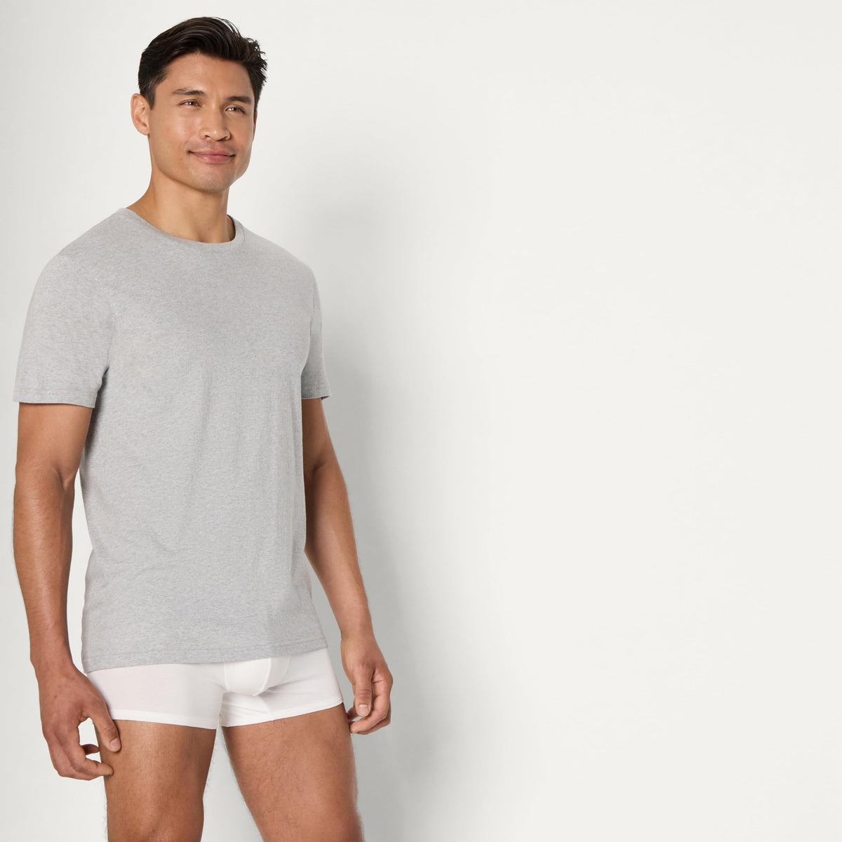 Amazon Essentials Men's Vests - Slim-Fit Cotton Crew Neck, Short and Long Sleeve T Shirt, Pack of 6, Undershirt and Vests for Men