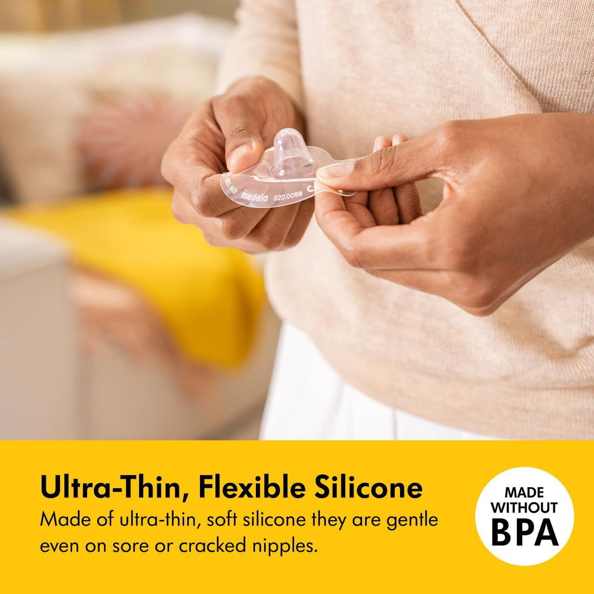 Medela Silicone Contact Nipple Shields, Soft Ultra-Thin Design, Made Without BPA, 1 Pack of 2 Shields (16 mm) and Case