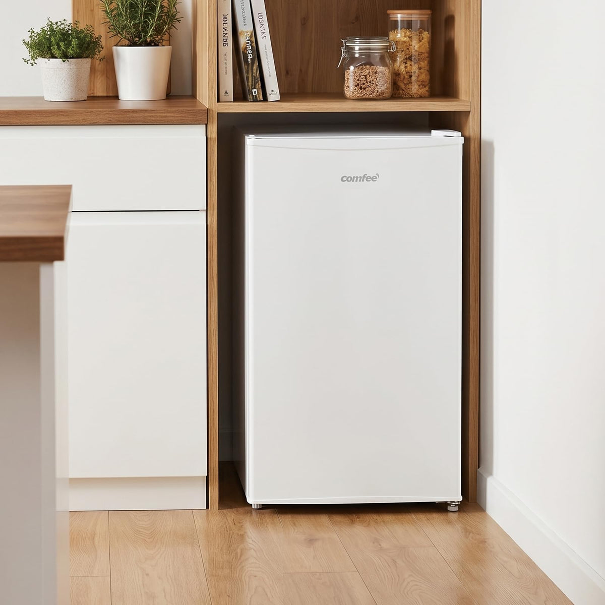 COMFEE' 80L Under Counter Fridge with 4-Star Ice Box, RCD80WH3UK(E)