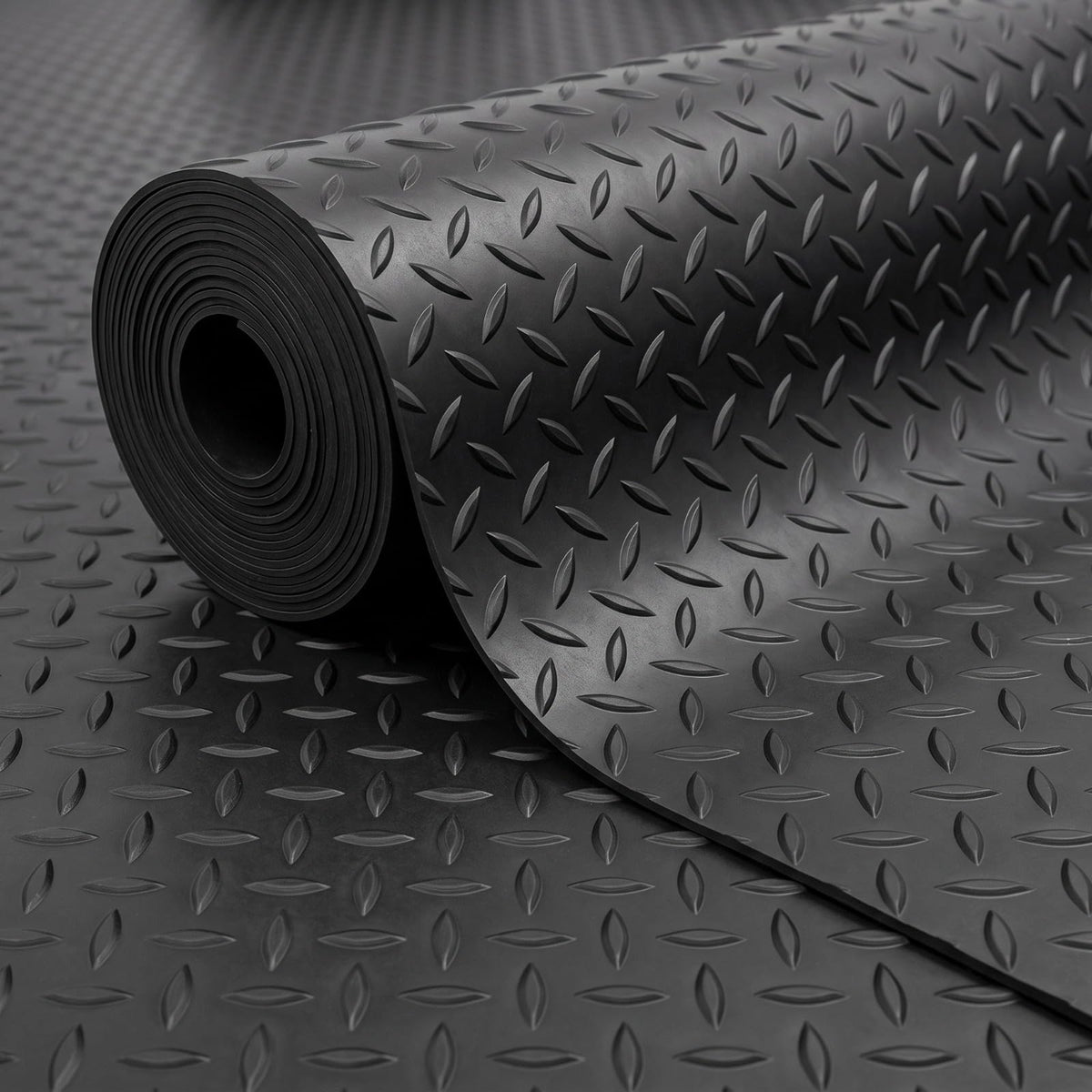 GCM- Rubber Matting Roll | Thick Heavy Duty Flooring Mat, Indoor & Outdoor, Non-Slip, Waterproof & Easy to Cut | Ideal for Garage, Vans, Gym, Shed Floor (Wide Ribbed, 3.5m x 1.5m)