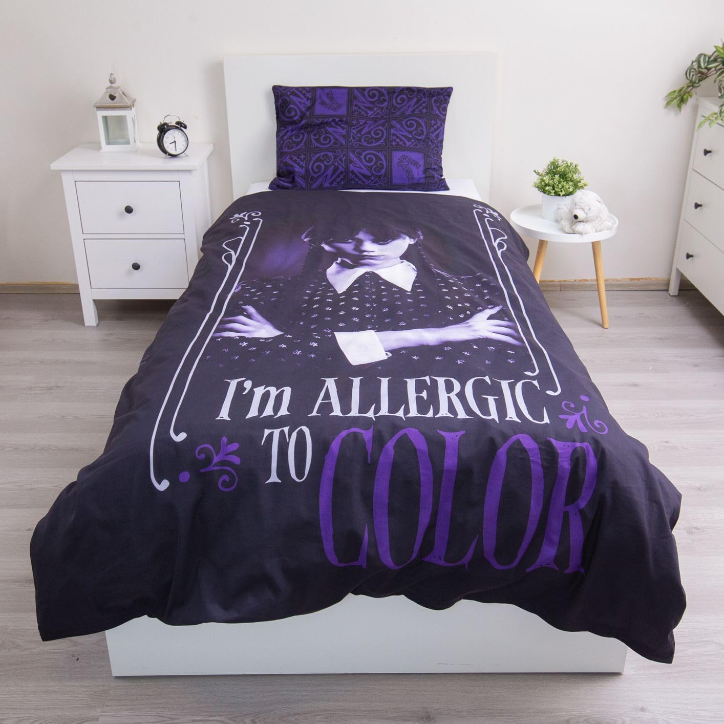 Jerry Fabrics Wednesday “Color” 100% Cotton Bedding Set – Duvet Cover 140x200 cm + Pillowcase 50x70 cm | Official Licensed Wednesday Design | Soft & Breathable Cotton Bedlinen Ideal for Kids & Teens