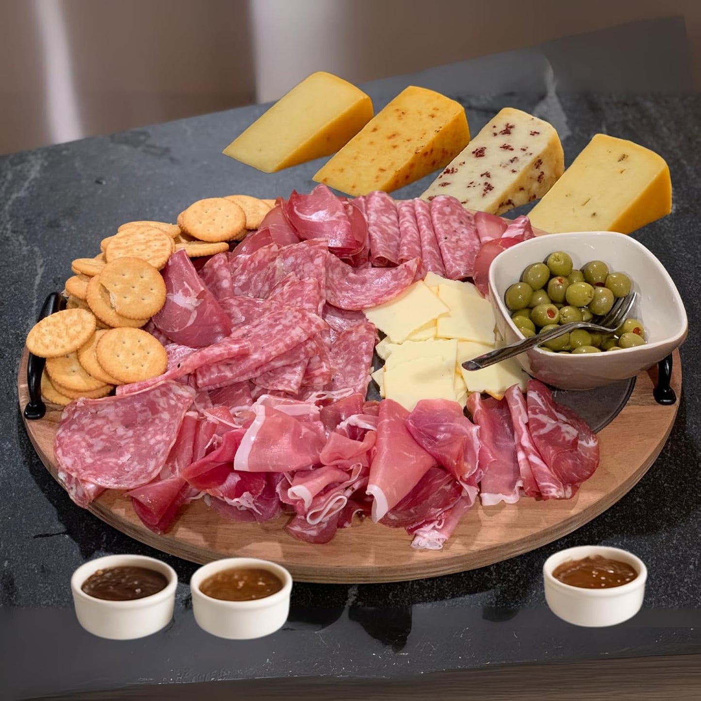 Charcuterie Hamper Gift Box – Meat, Cheese Wedge, Chutney, Crackers Mix, Pickles, Olives & Snacks for Charcuterie Boards - Food Hamper & Gourmet Gifts, Cheese Hampers for Men & Women