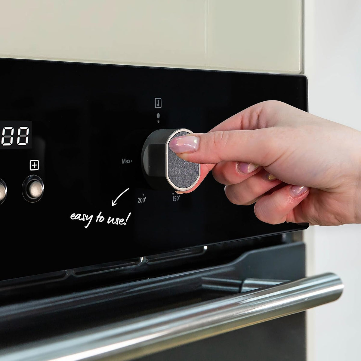 Russell Hobbs Built-in Multifunctional Electric Fan-Assisted Oven 70L in Black with 10 Functions, Double-Glazed Door, A Energy Rating, Grill Function, LED Clock & Timer, Easy-Clean Interior, RHEO7011B