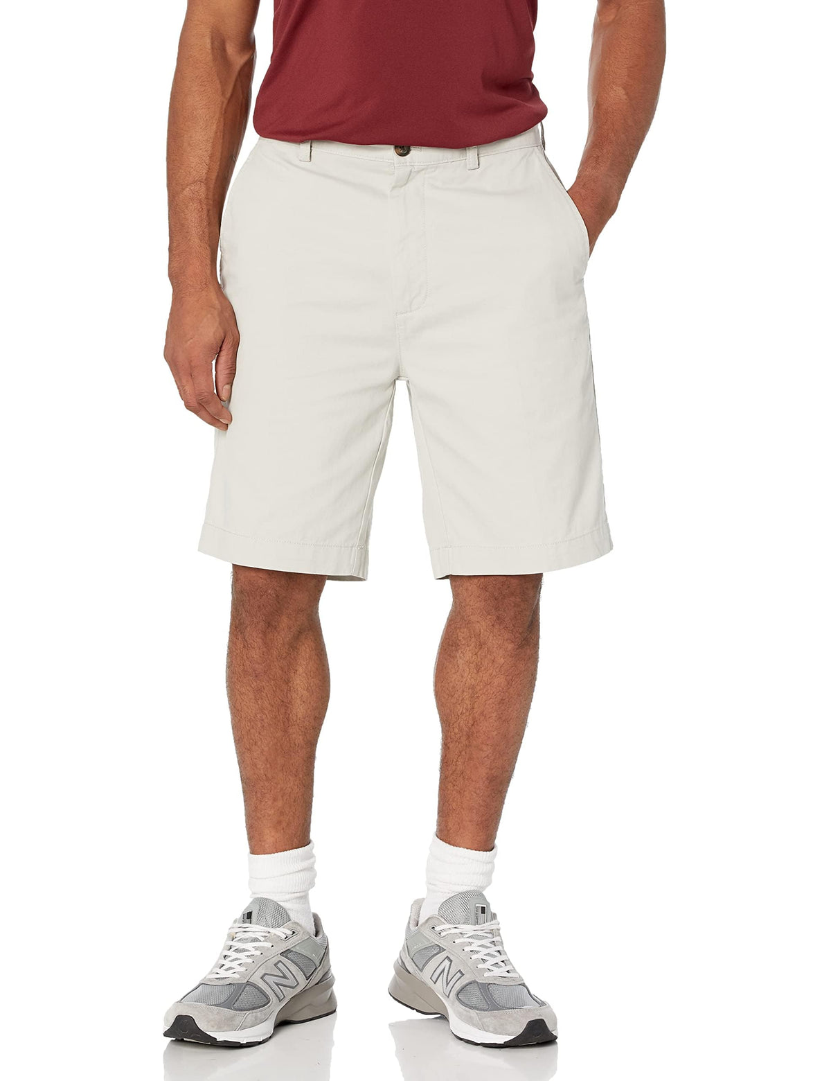 Amazon Essentials Men's Classic Fit 9" (23cm) Chino Shorts with Pockets