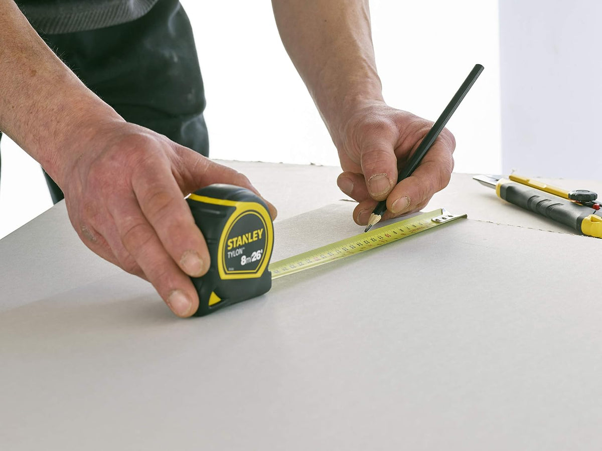STANLEY STA030696N Tylon Tape, 5m/16ft, Pawl Lock, Yellow & Black
