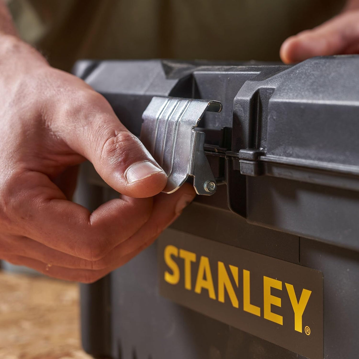 STANLEY 16in Essential Lightweight Tool Box, STST1-75518