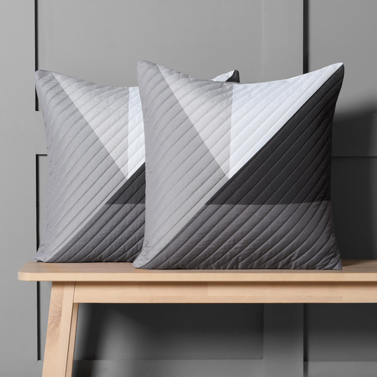 Geometric Cushion Covers Pinsonic Pack of 2/4 Case Filled Pad 18" x 18" Home Set