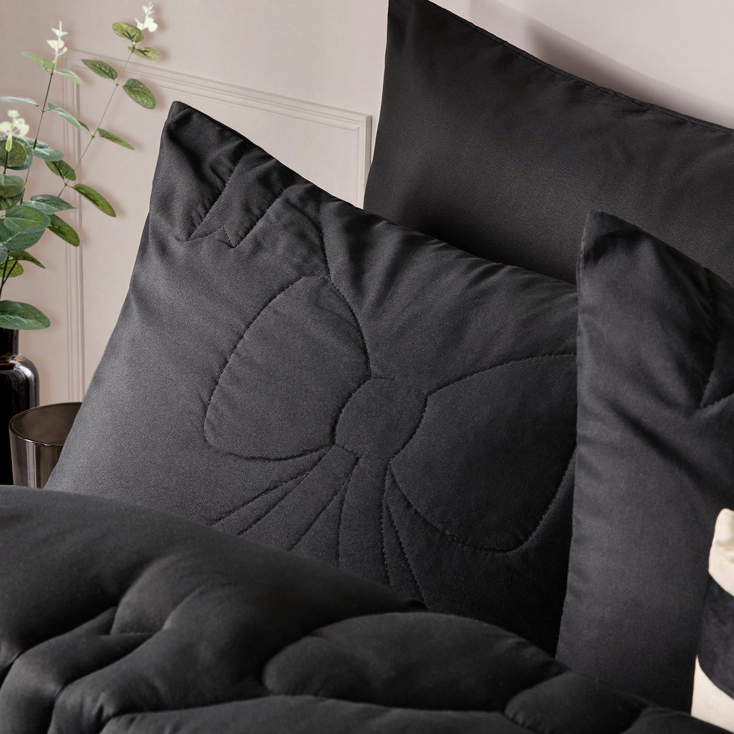 OHS Bow Lattice Coverless 7.5 TOG Duvet Bedding Set with Pillowcase