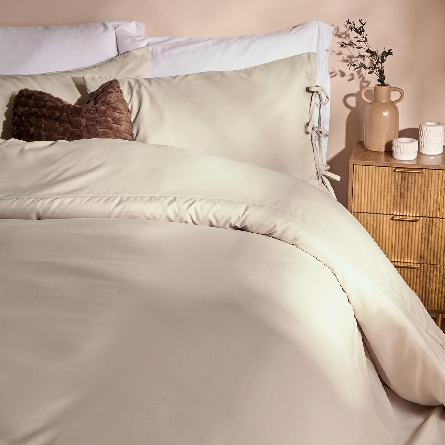 OHS Bow Tie Duvet Cover Plain Dye Soft Cosy Bedding Set with Pillowcase