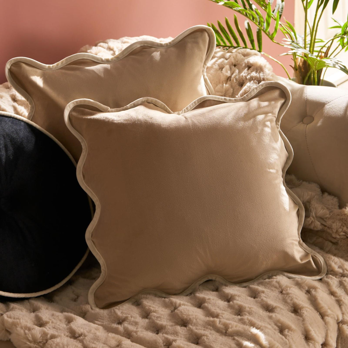 OHS Scallop Edge Cushion Covers Matte Velvet Square Pillowcases Filled Multipack