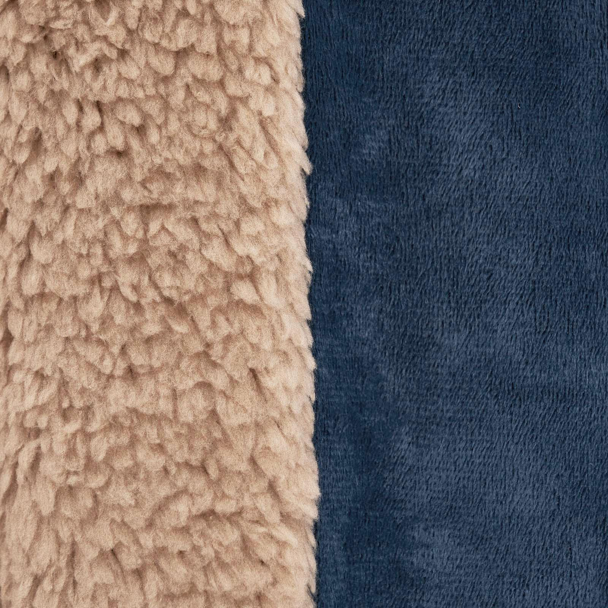 OHS Quilted Pet Blanket Soft Sherpa Fleece Animal Dog Cat Throw