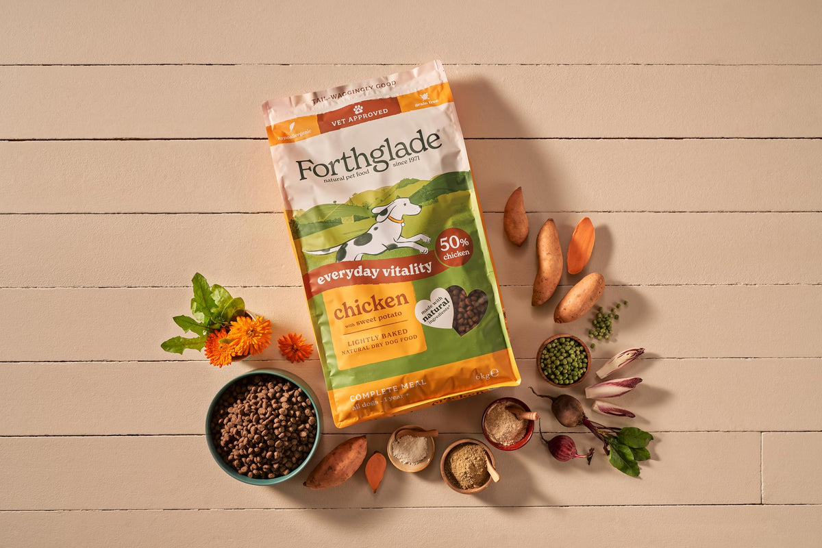 Forthglade Dry Dog Food, Lightly Baked, (2kg), Hypoallergenic and Grain Free Dog Food, Adult 1 Year +, Turkey With Sweet Potato, Completed and Balanced Meal, 50% Single Source Protein