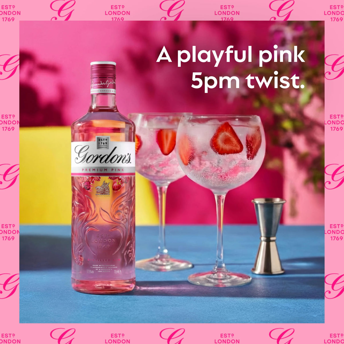 Gordon's Tropical Passionfruit Distilled Gin | 37.5% vol | 70cl | Tropical Passionfruit Flavours with Juniper Notes & Gin Botanicals | Enjoy in a Glass with Tonic