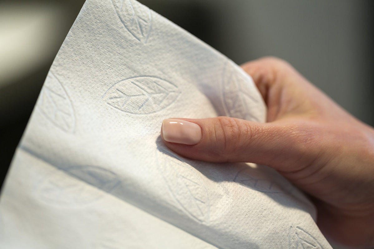 Tork D8217 Extra Soft Multifold Hand Towel, White, Pack of 2100, 21x100 sheets