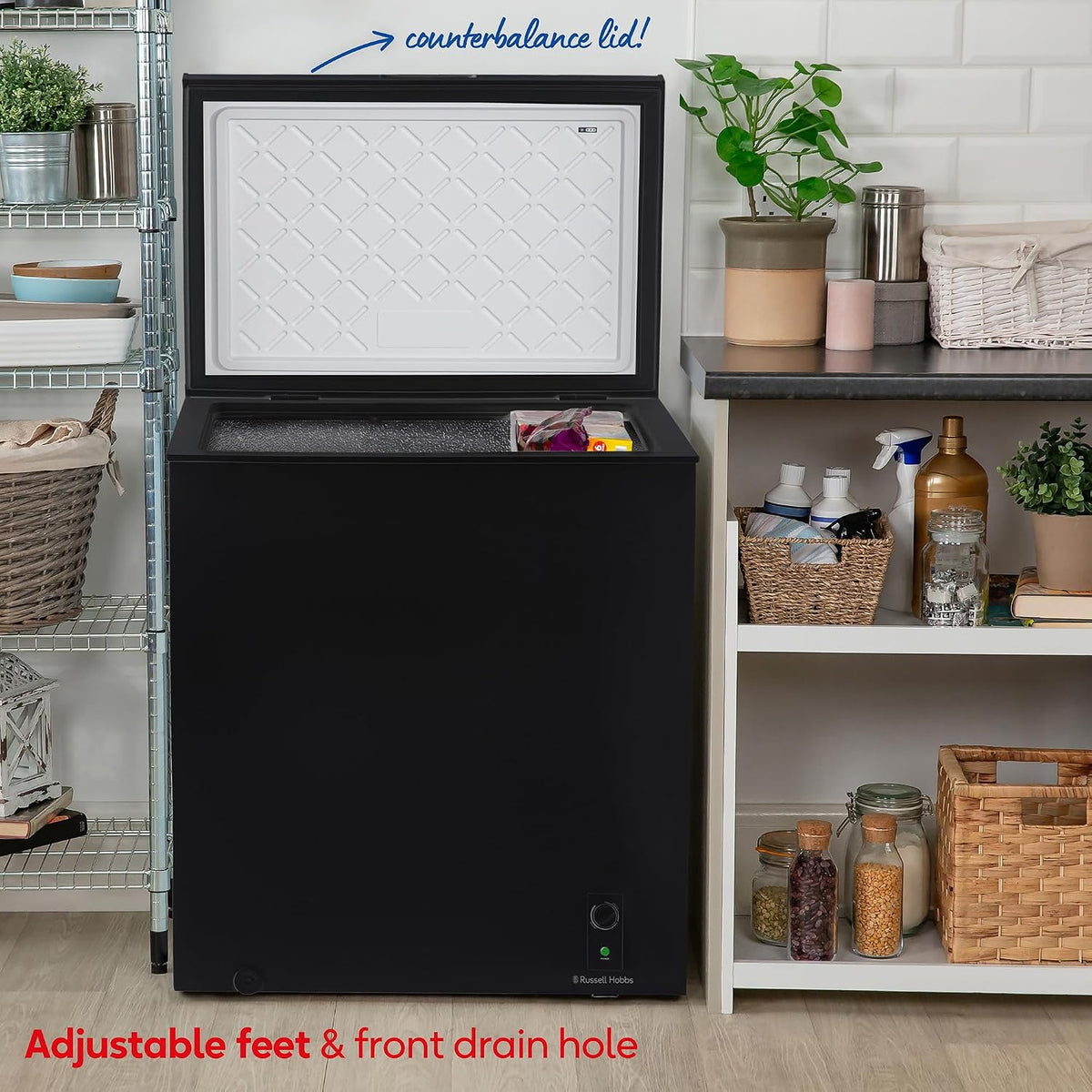 Russell Hobbs White Chest Freezer 143L Freestanding, Adjustable Thermostat, Chill or Freeze Function, 4 Star Freezer Rating & Suitable for Outbuildings & Garages RH142CF0E1W