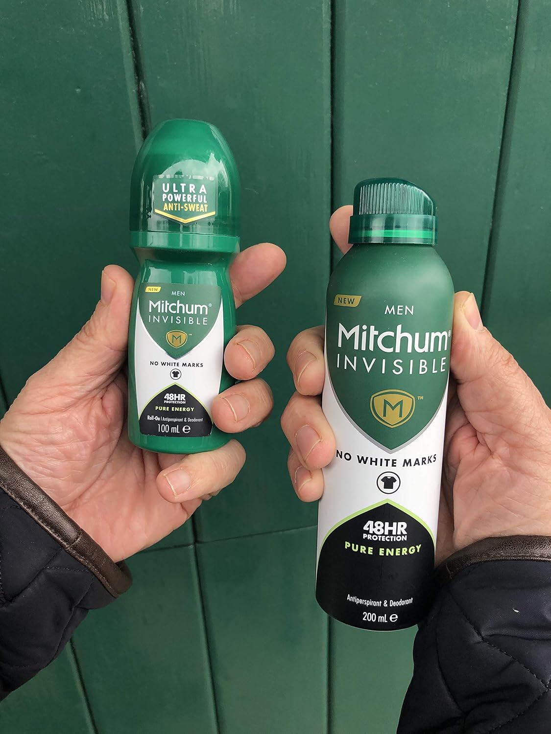Mitchum Invisible Men 48HR Protection Roll On Anti-Perspirant & Deodorant, No White Marks, Alcohol Free, Pure Energy 100 ml 7246640000 - Packaging May Vary