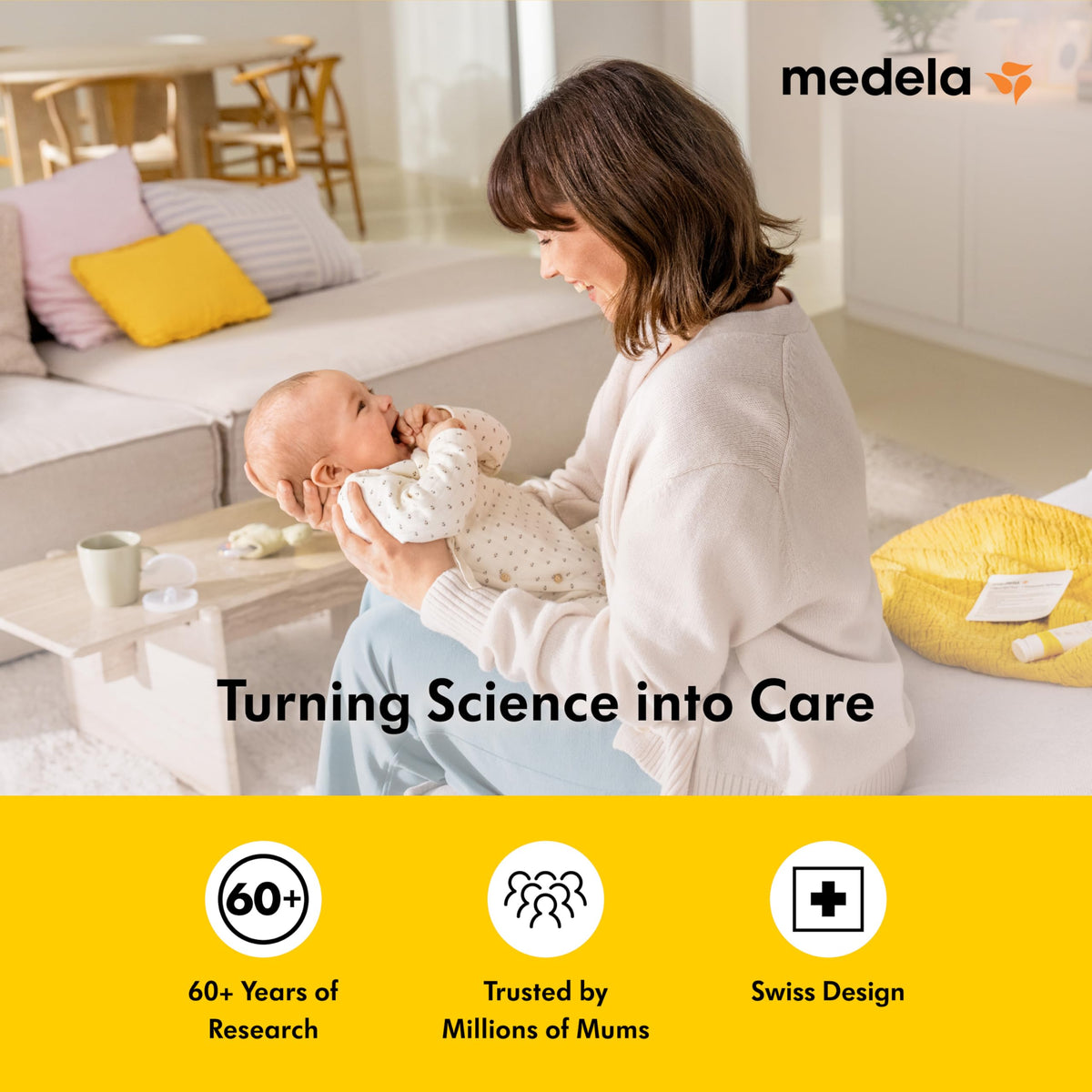 Medela Easy Pour Disposable Breastmilk Storage Bags, 210 ml Capacity, Leakproof Design with Milk Protection, Made Without BPA, Pack of 50